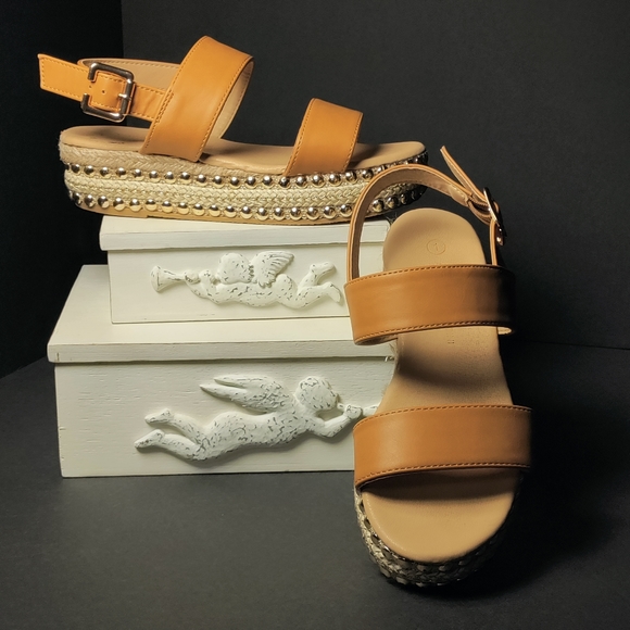 ARIENNE VITTADINI Other - ADRIENNE VITTADINI SHOES⭐